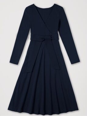 NWT. Pact organic cotton fit and flare Wrap Dress Tie Waist in midnight blue XL